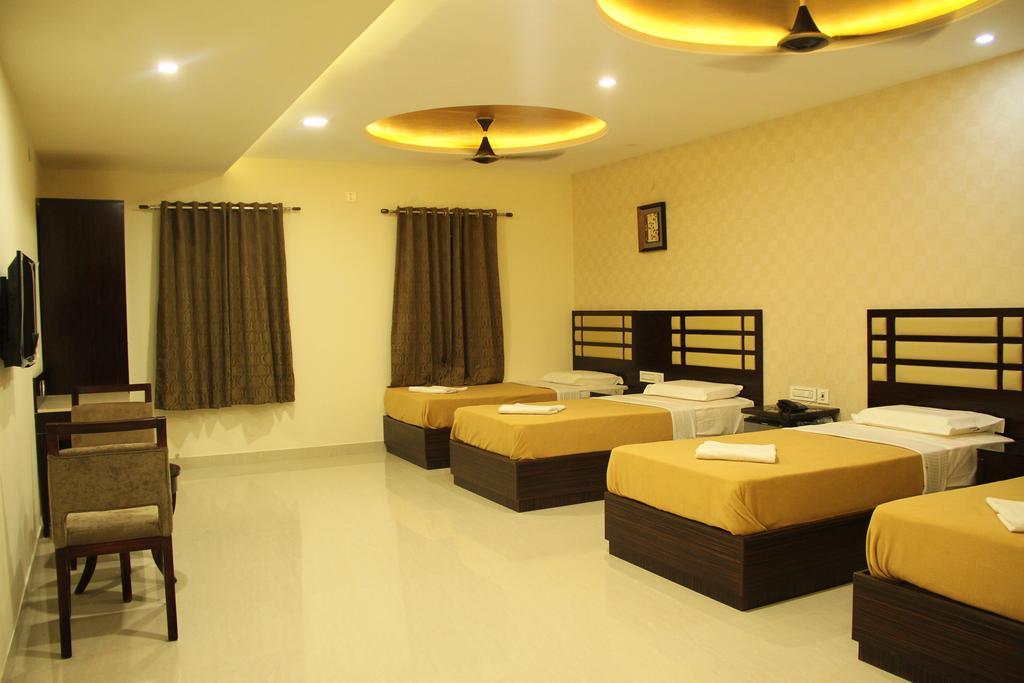 Hotel M.P Temples Inn Kumbakonam Oda fotoğraf